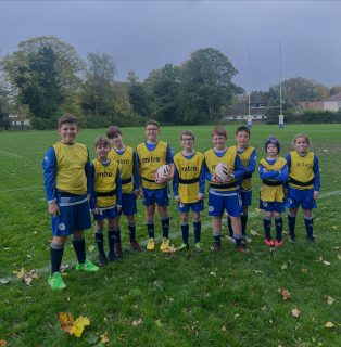 Well done to our Year 5&6 Tag Rugby team who came 3rd in the Neston Cluster Competition this afternoon! 🥉🏉
